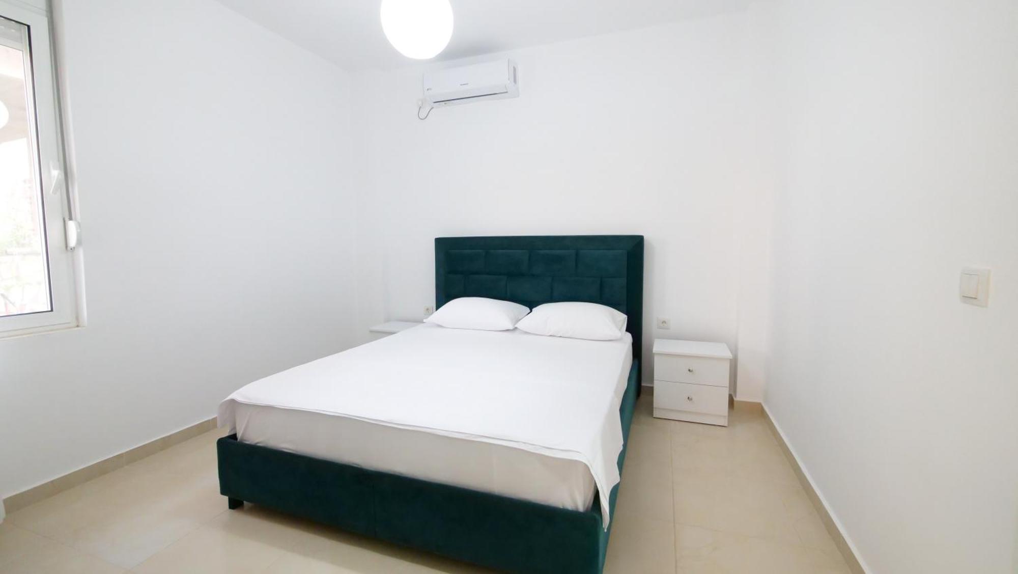 Blue Mare Apartments Sarandë Eksteriør billede