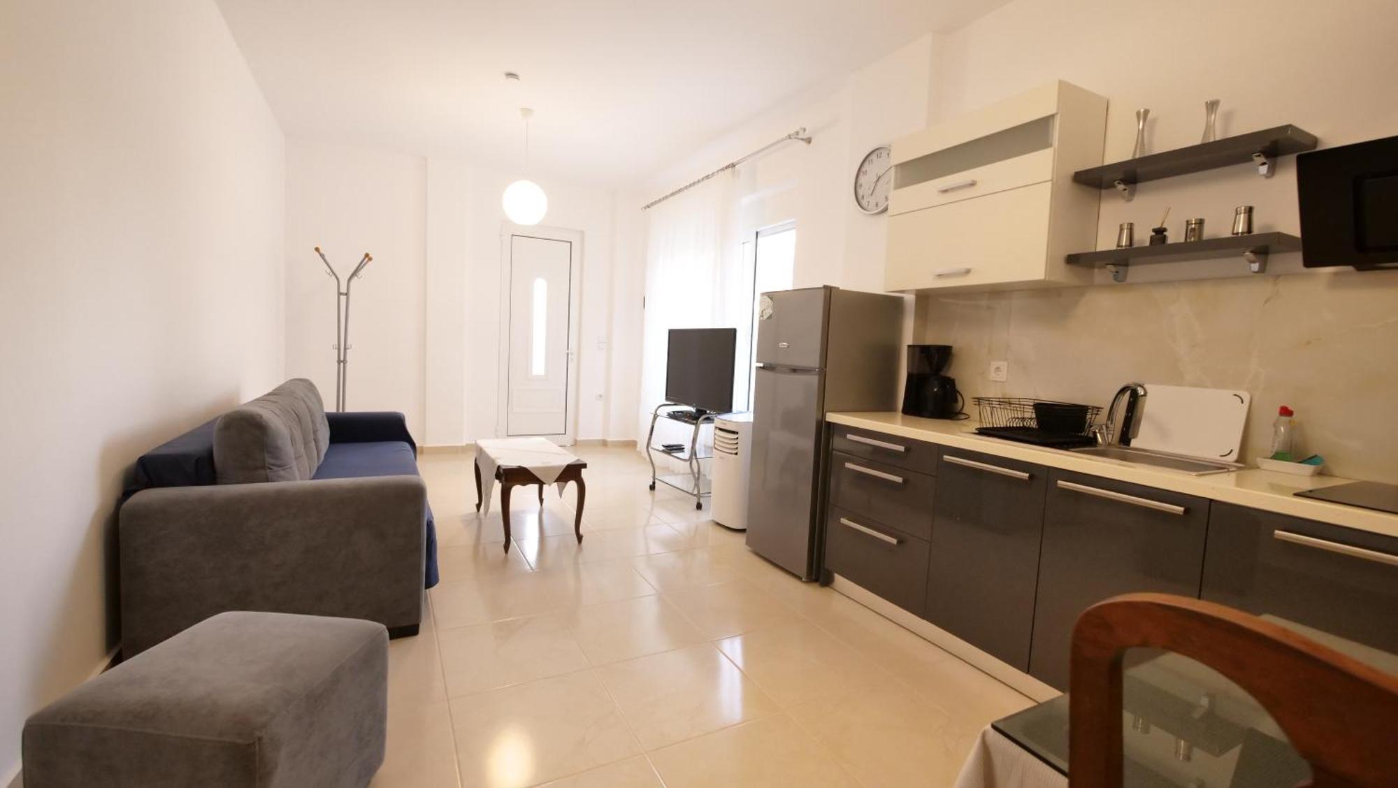 Blue Mare Apartments Sarandë Eksteriør billede