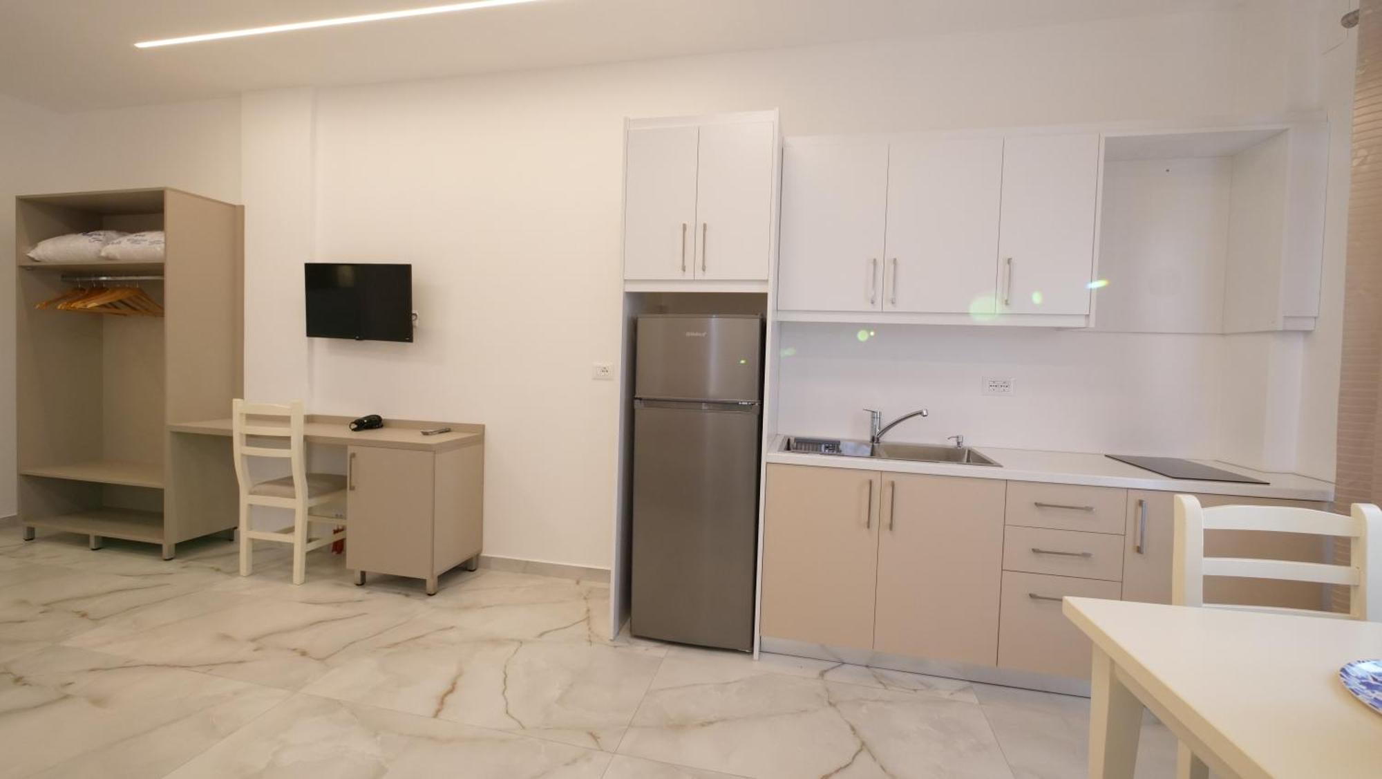 Blue Mare Apartments Sarandë Eksteriør billede