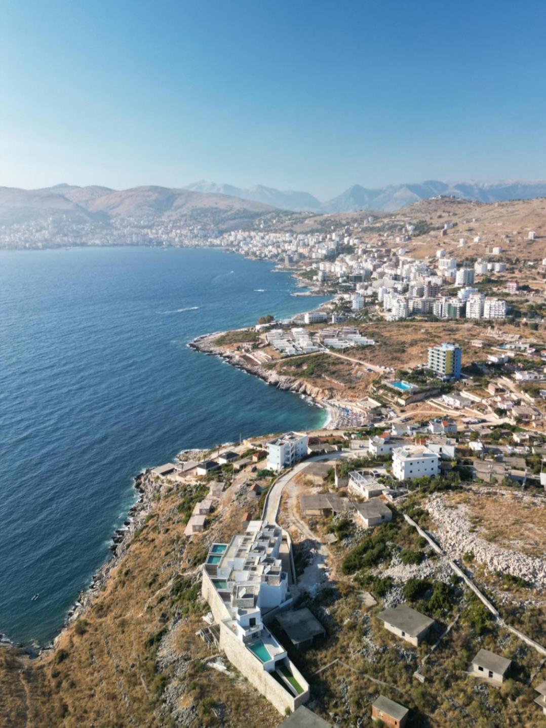 Blue Mare Apartments Sarandë Eksteriør billede