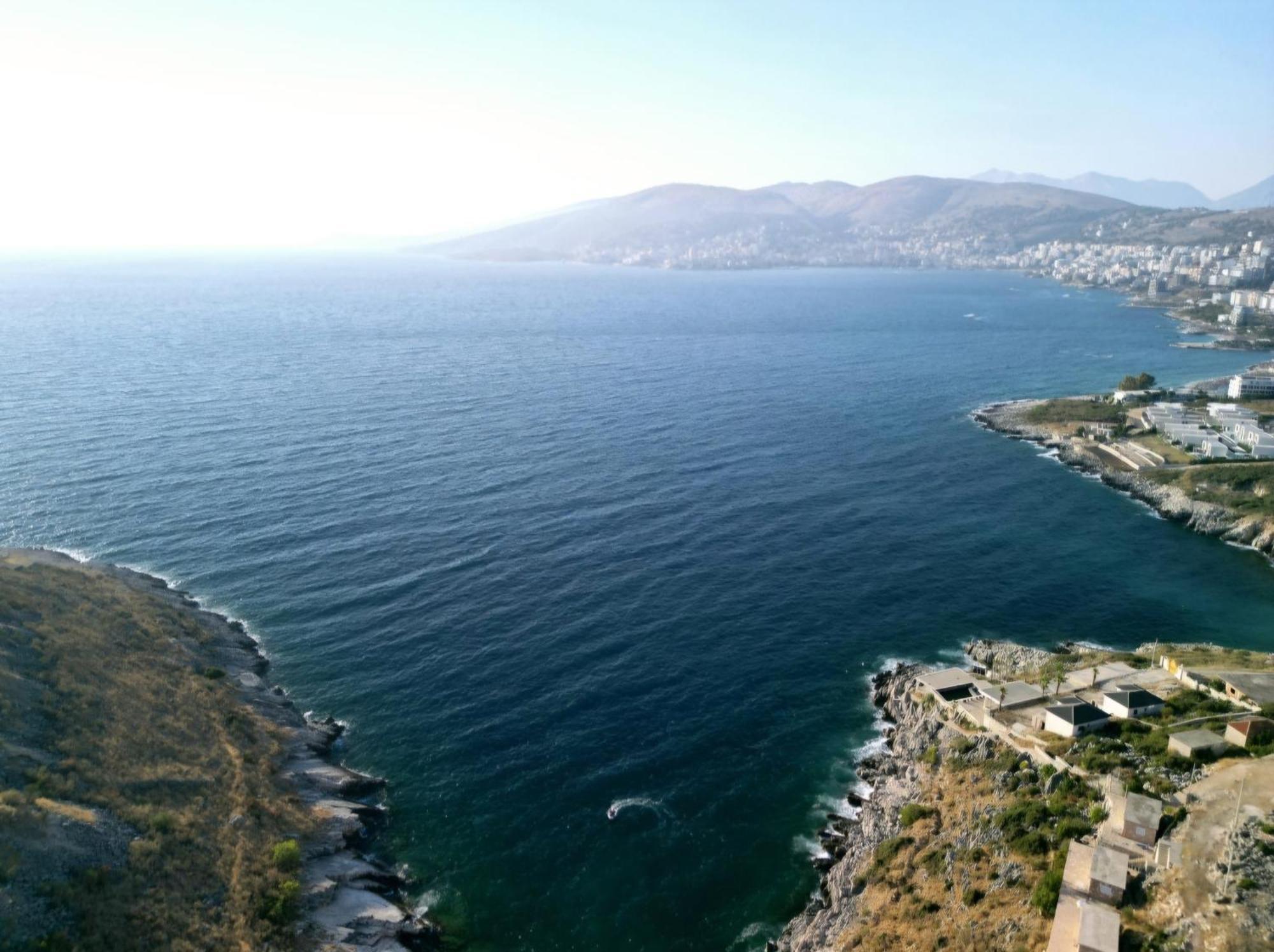 Blue Mare Apartments Sarandë Eksteriør billede