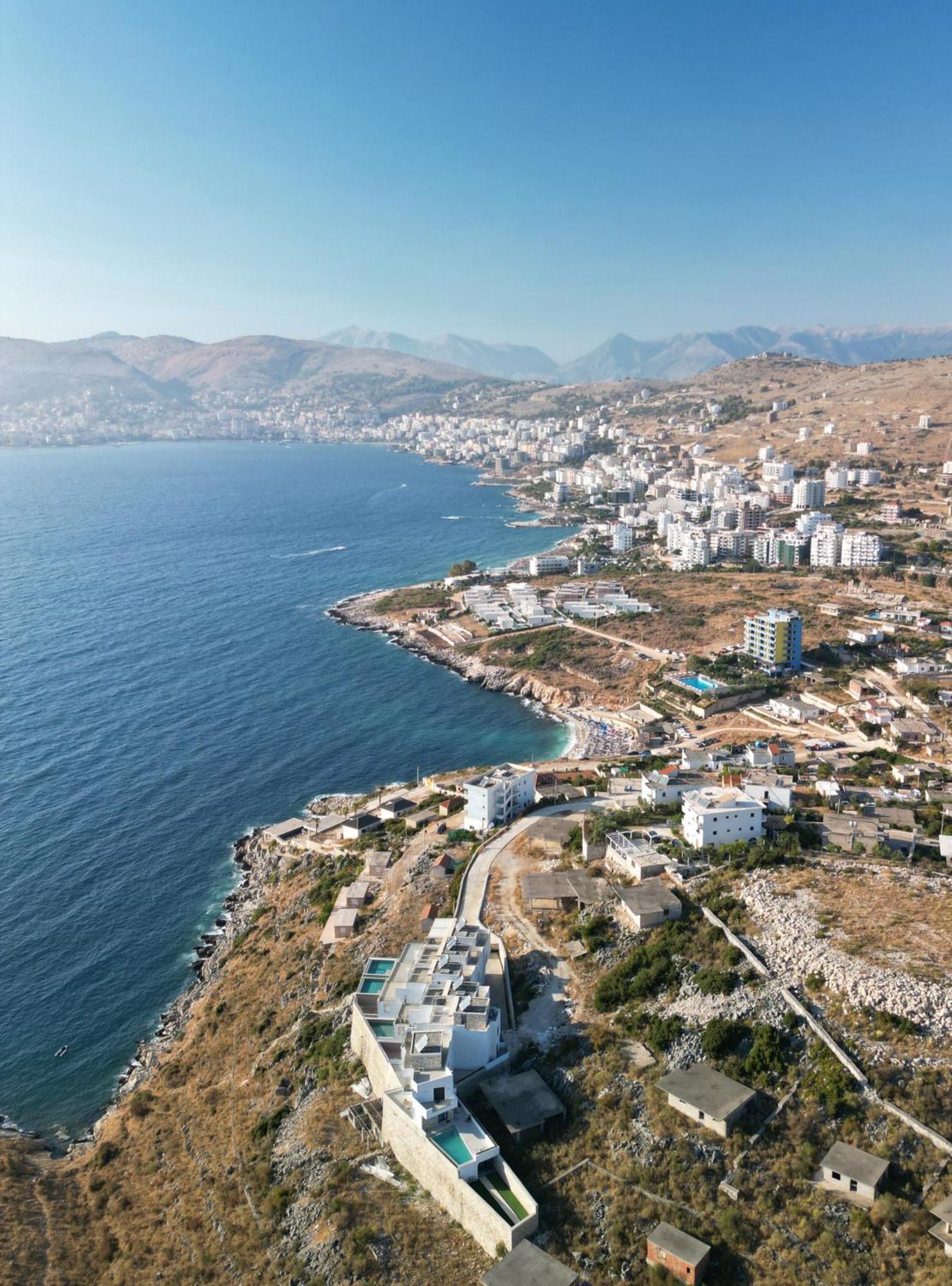 Blue Mare Apartments Sarandë Eksteriør billede